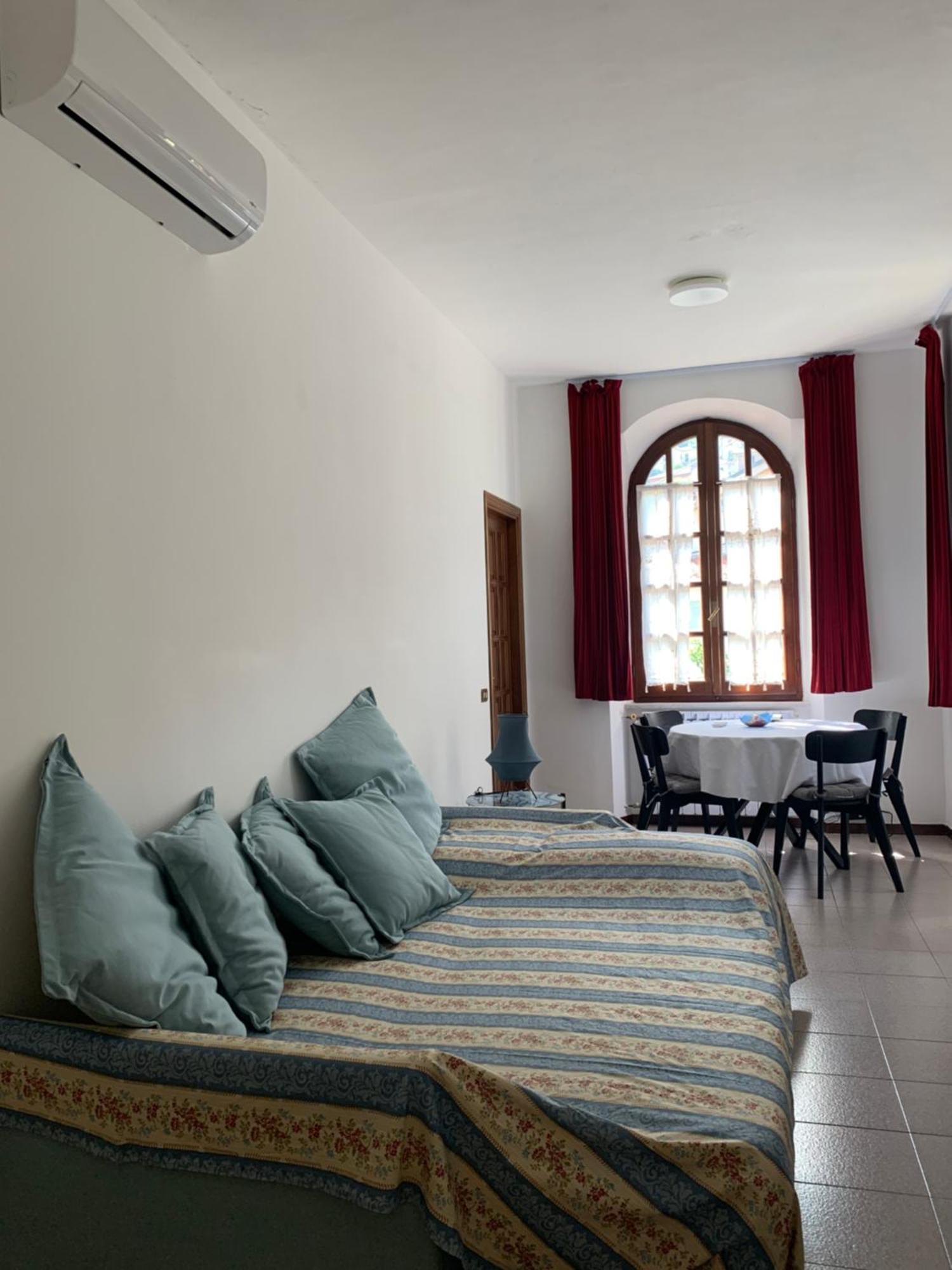 A Casa Di Atti Apartment Biassa Екстериор снимка